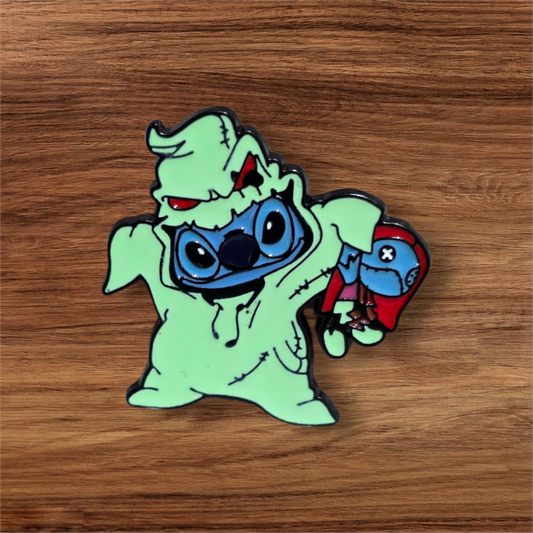 ¡Stitch se disfraza de Oogie Boogie!